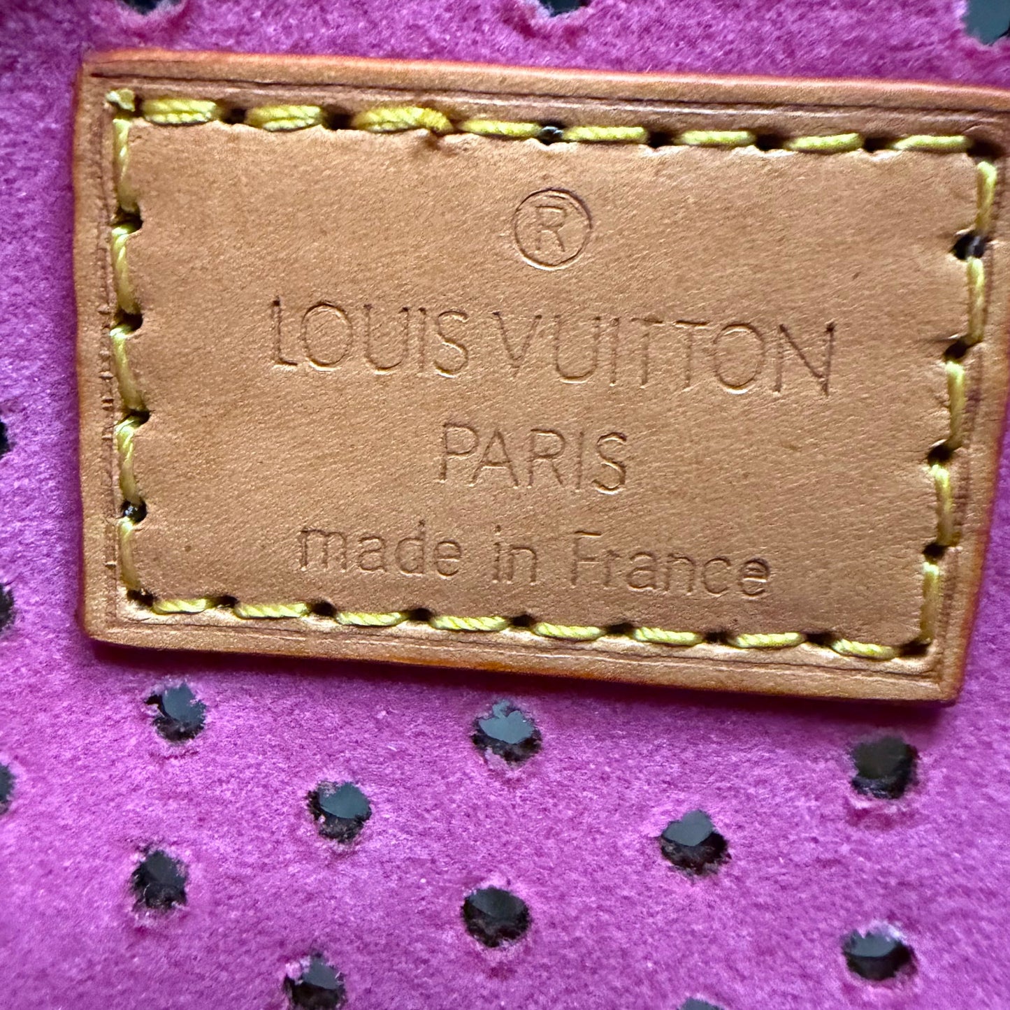 lg-louis-vuitton-speedy-30-monogram-perforated-fuchsia-interior-leather-patch